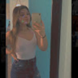 Meet your Posher, Caitlynn